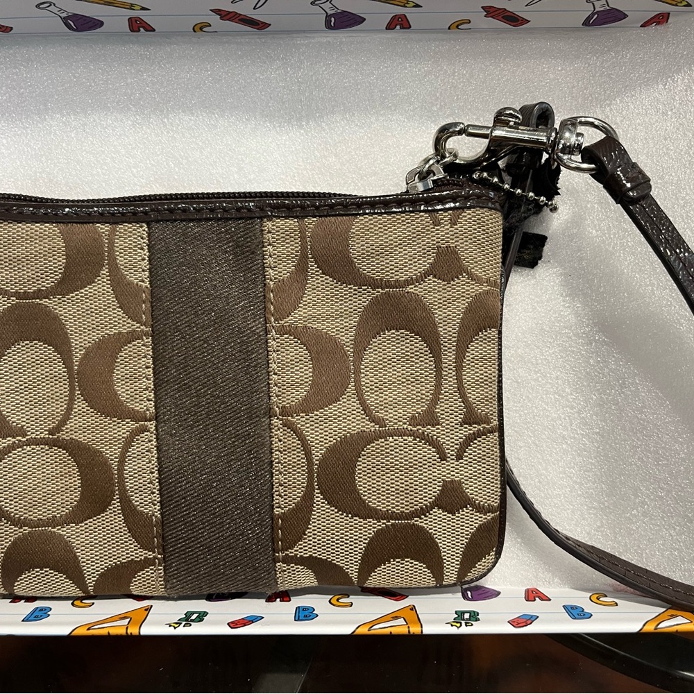 Coach Jacquard Signature Stripe Small‎ Wristlet  51158 - Picture 3 of 4